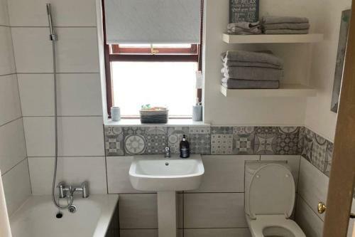 Temple-effin Self Catering Holiday Cottage