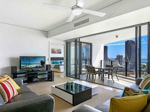 Beautiful 2 Bed Ocean Facing Apartment At Sierra Grand