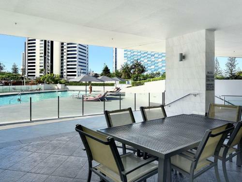 Beautiful 2 Bed Ocean Facing Apartment At Sierra Grand