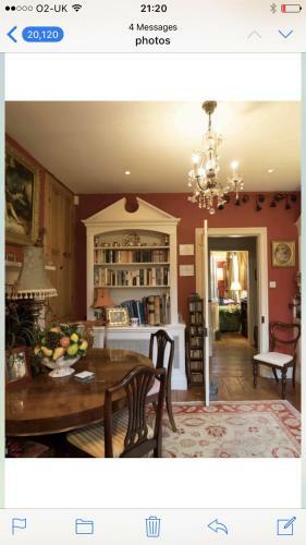 Bed & Breakfast 10 St James Villas