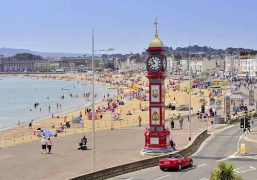 A Stones Throw To The Beach :-)