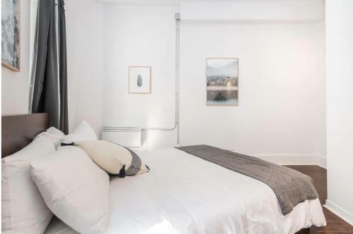 Apartamento Des Remparts- 2-bed With Great Views, Terrace