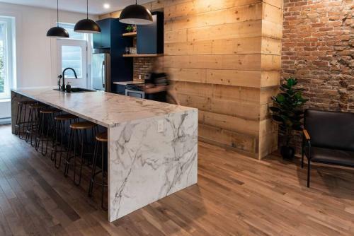 Apartamento Ch�teau Deluxe // Vieux-qu�bec, �norme Maison