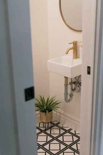Apartamento Ch�teau Deluxe // Vieux-qu�bec, �norme Maison