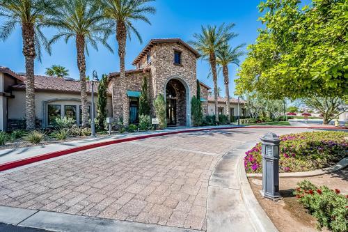 Desert Delight At Terra Lago