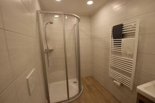 Haus Enzian Apartments