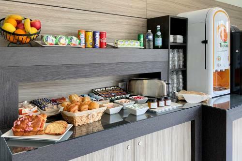 Hotel Balladins La Fert� Bernard Cherr�