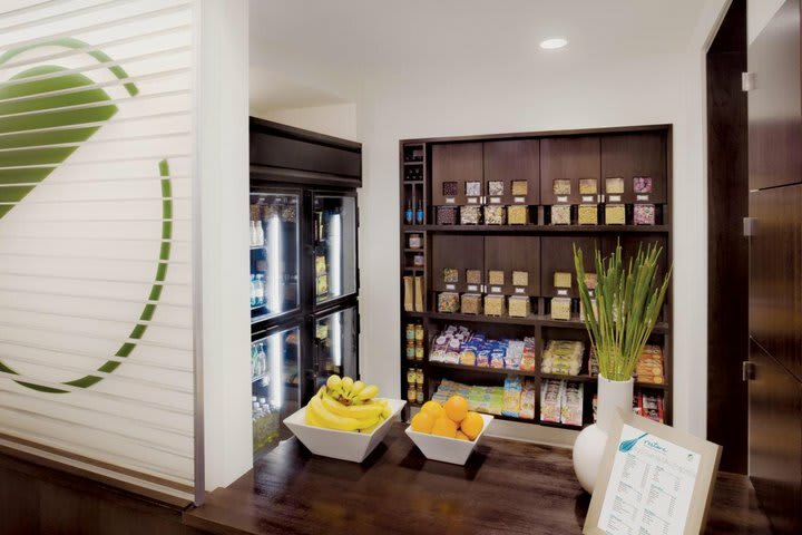 Hotel Element Miami International Airport