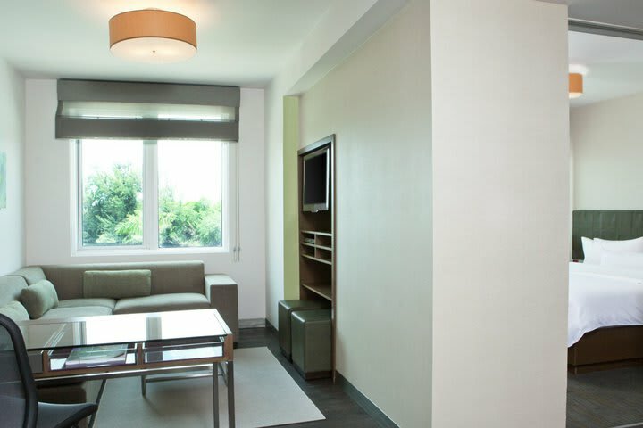 Hotel Element Miami International Airport