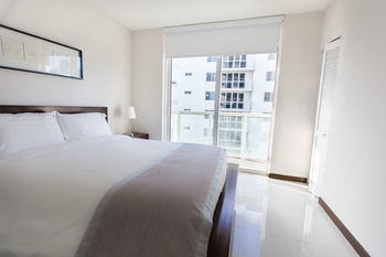 Apartamentos Habitat Residence