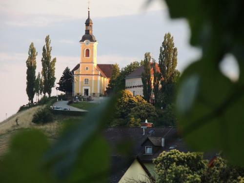Bed & Breakfast Weingut Albert, Familie Cramer