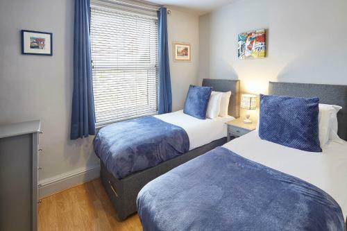 Host & Stay - May House