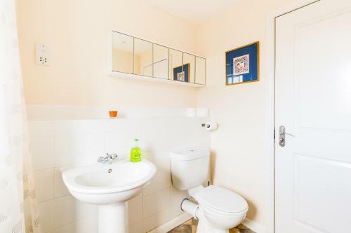 Villa 6 Bedroom New Build House