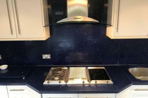 Apartamento Spacious Luxury 2 Bed Flat With Sauna And Triple Garage