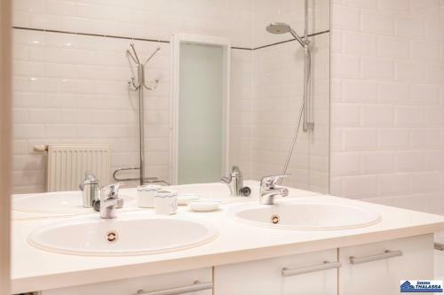 Apartamento Maeterlinck 0102 + Garage 2