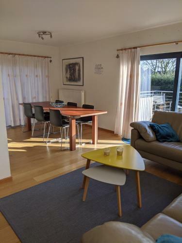 Villa Omaar Ruime Villa Aan Rand Van De Duinen