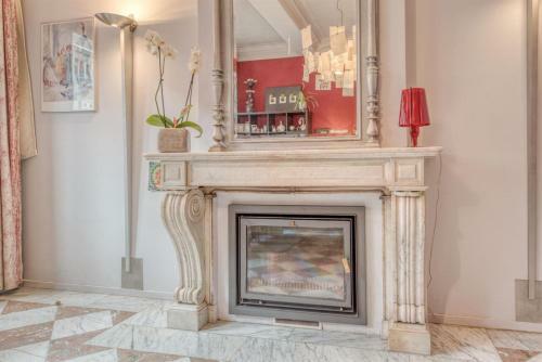 Apartamento Duplex Situ� Au Centre Du C?ur Historique De Li�ge