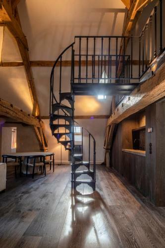 Hotel Le Ch�teau De Mirwart