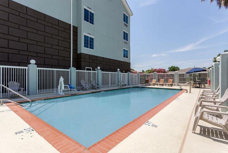 Hotel Comfort Suites New Orleans