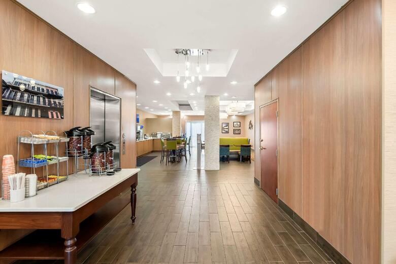 Hotel Comfort Suites New Orleans