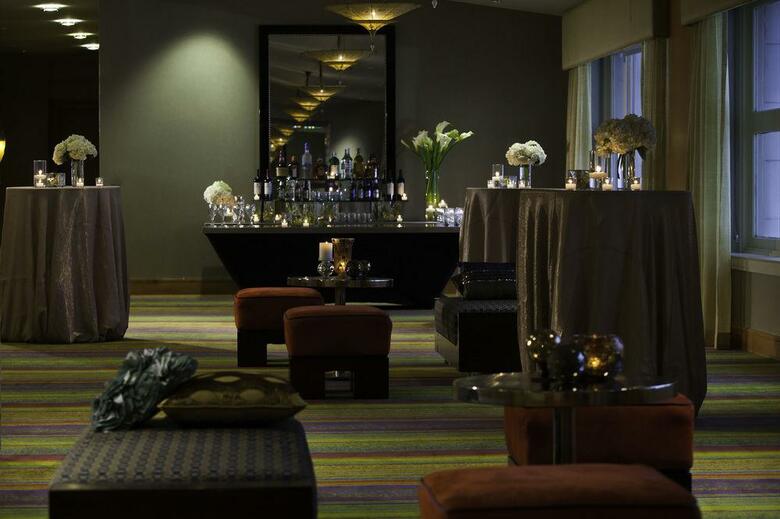 Renaissance New Orleans Pere Marquette Hotel
