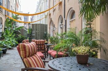 St. James Hotel, An Ascend Collection Hotel