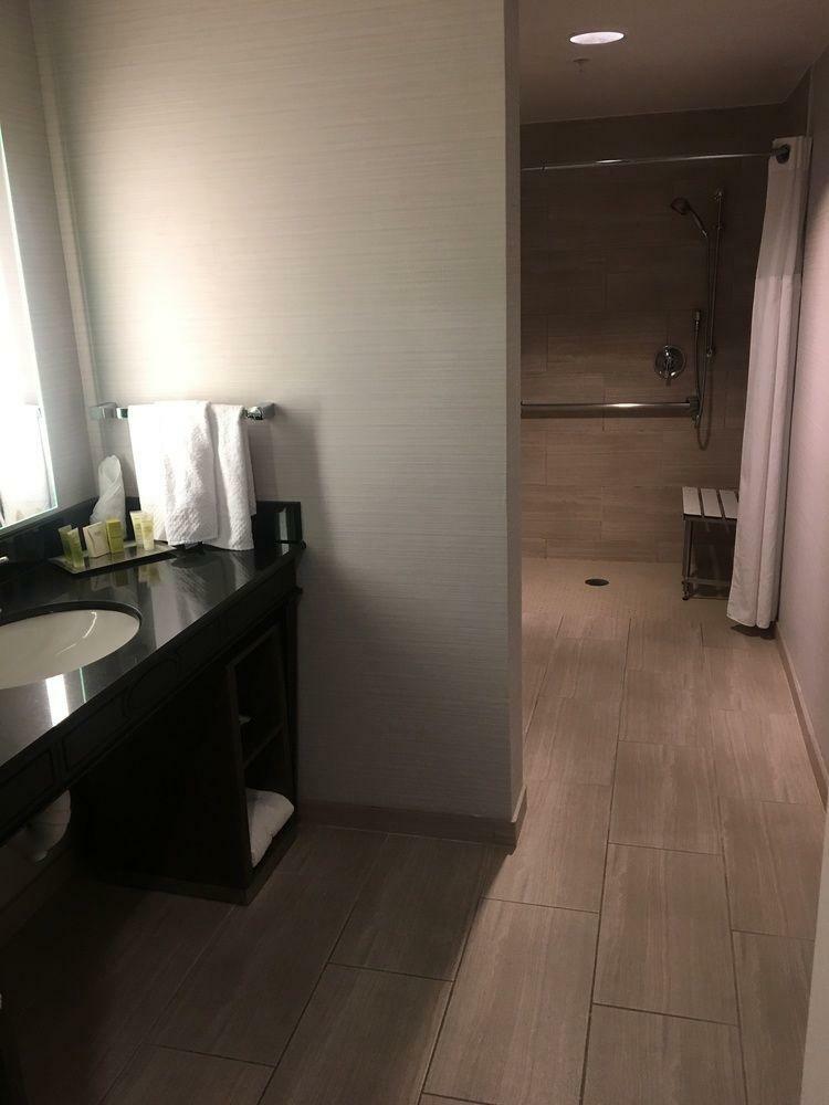 Hotel Hilton New Orleans / St. Charles Avenue