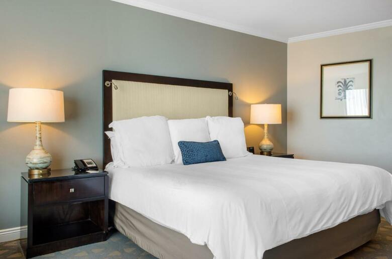 Wyndham Riverfront New Orleans Hotel