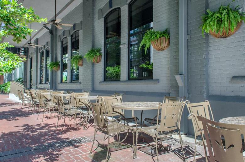 Wyndham Riverfront New Orleans Hotel