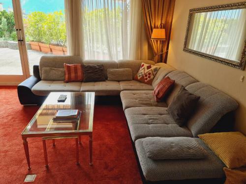 La Terrasse Lake View Apartment
