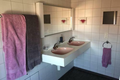Joline Private Guest Apartment Downtown Nidau