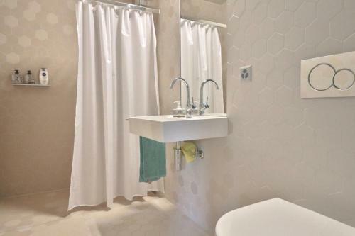 Renovated Historic Barn In Mountain Village