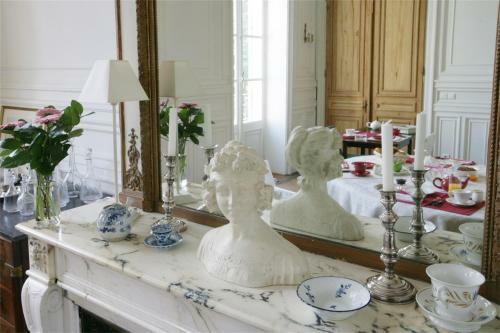 Bed & Breakfast Le Ch�teau De Philiomel