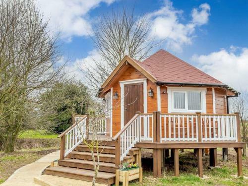 Honey Bee Retreat-uk36830