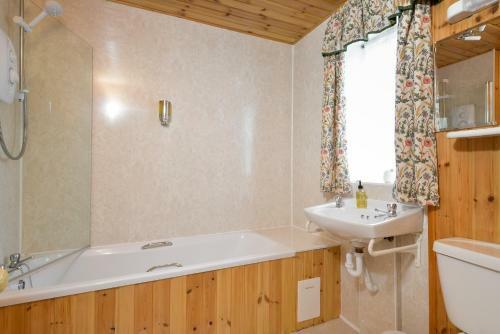 Cardross Holiday Cottages
