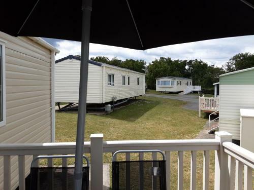 21 Solent Village Porchfield