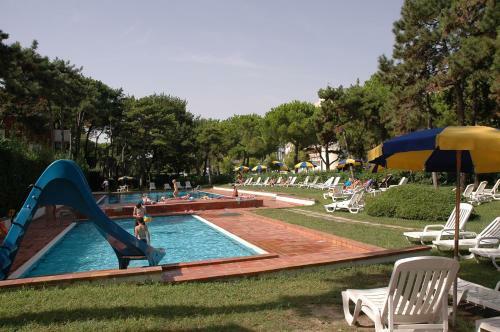 Apartamento Condominio Bianco Nero