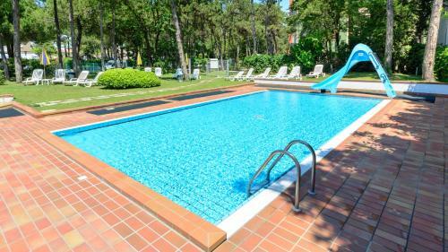 Apartamento Condominio Bianco Nero