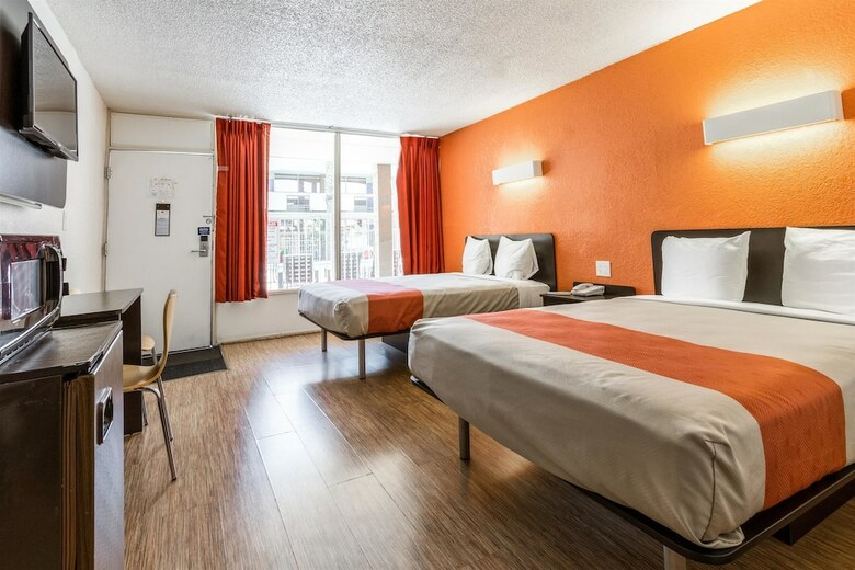 Motel 6 Glendale