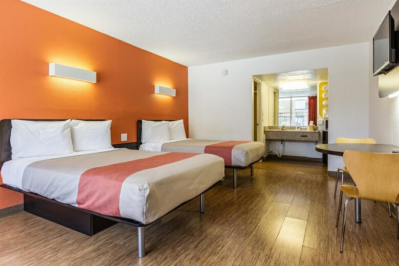 Motel 6 Glendale