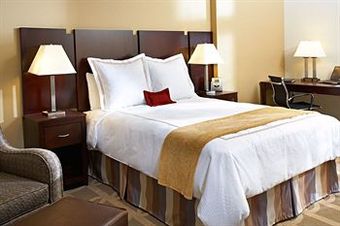 Hotel Thunderbird Executive Inn & Conference Center