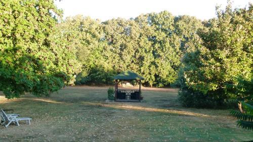 Bed & Breakfast Domaine De La Houzardiere