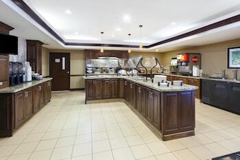 Hotel Staybridge Suites Columbia-highway 63 & I-70