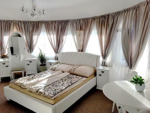 Hostal Penzion A Restaurace Belveder