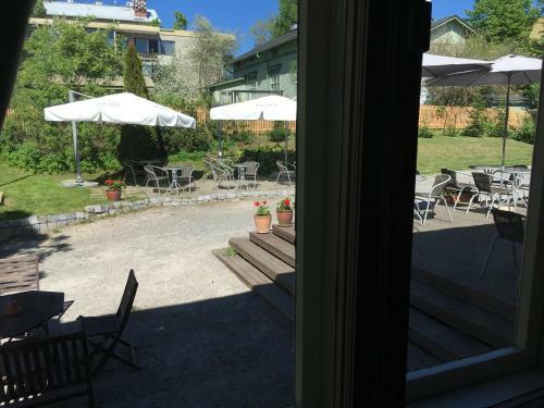 Cafe-restaurant & Hotel Saima