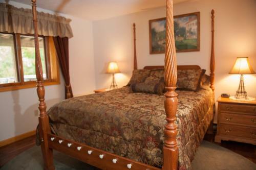 Hotel Cuomo's Cove