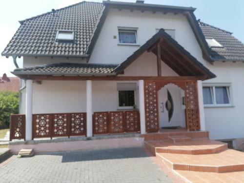 Apartamento Sch�ne Gro�e Ferienwohnung Im Mittelrheintal Nahe Loreley
