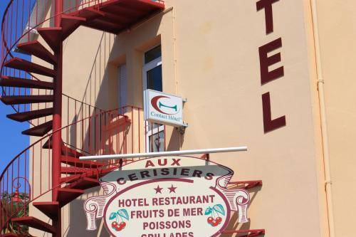 Hotel H�tel Aux Cerisiers