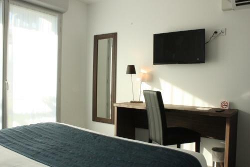 Hotel Libera Caen Colombelles