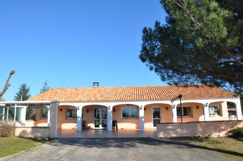 Hotel H�tel Restaurant La Casera